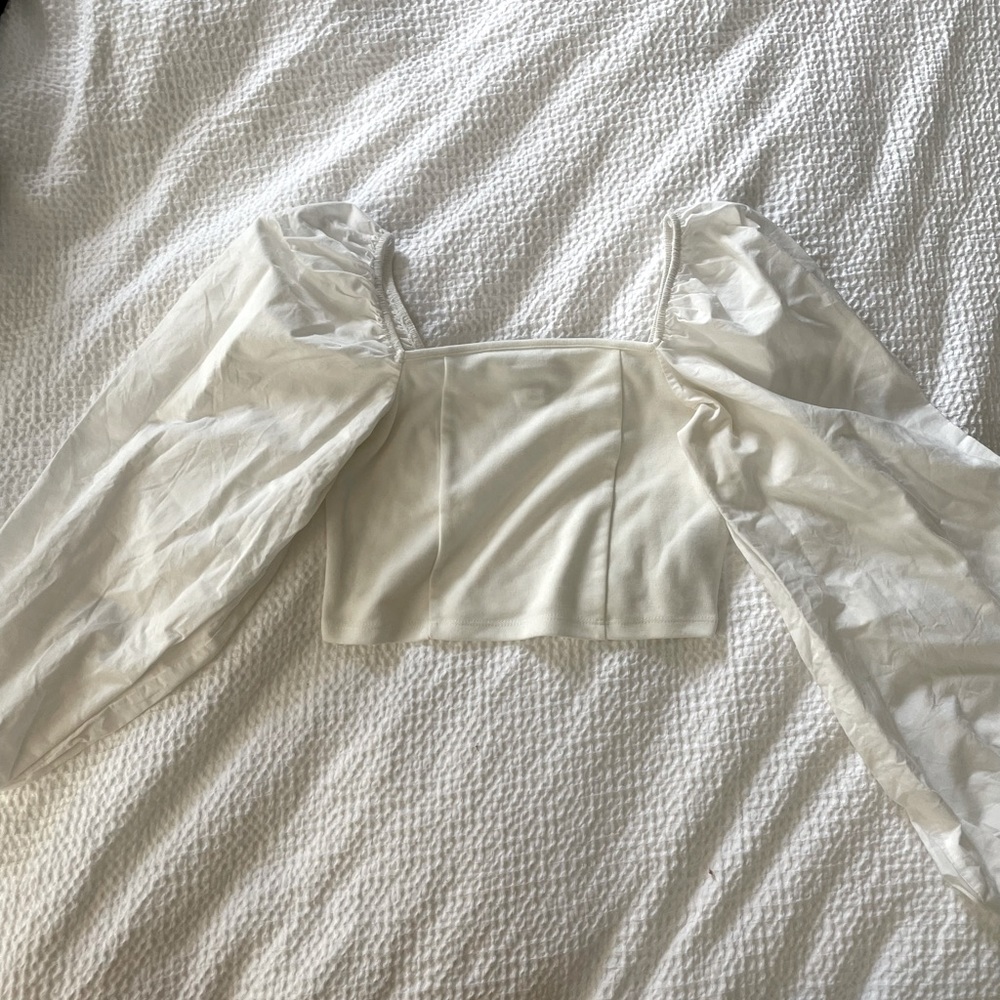 White topshop puff sleeve crop top